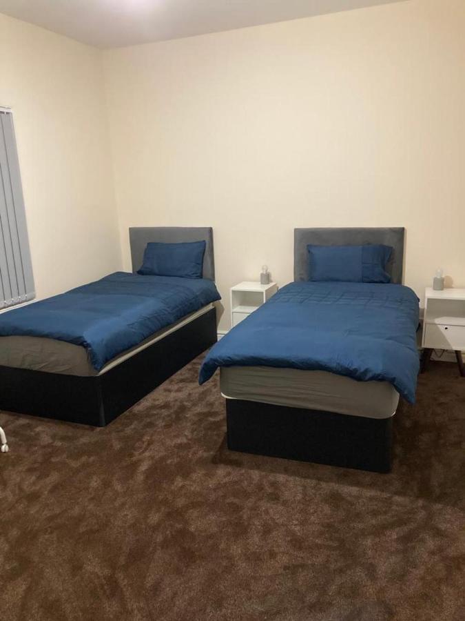 Homely 3-Bed House In Bham 15 Min From City Centre Бирмингем Экстерьер фото